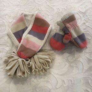 Baby GAP scarf and mittens set